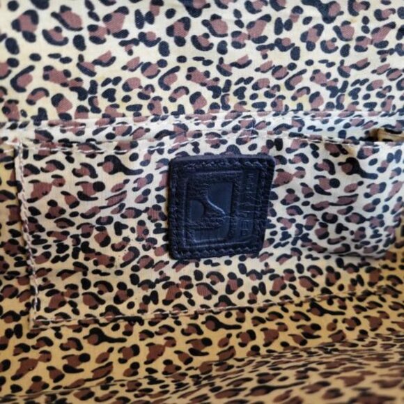 Soprano Alligator Clutch with Chain - Picture 5 of 8